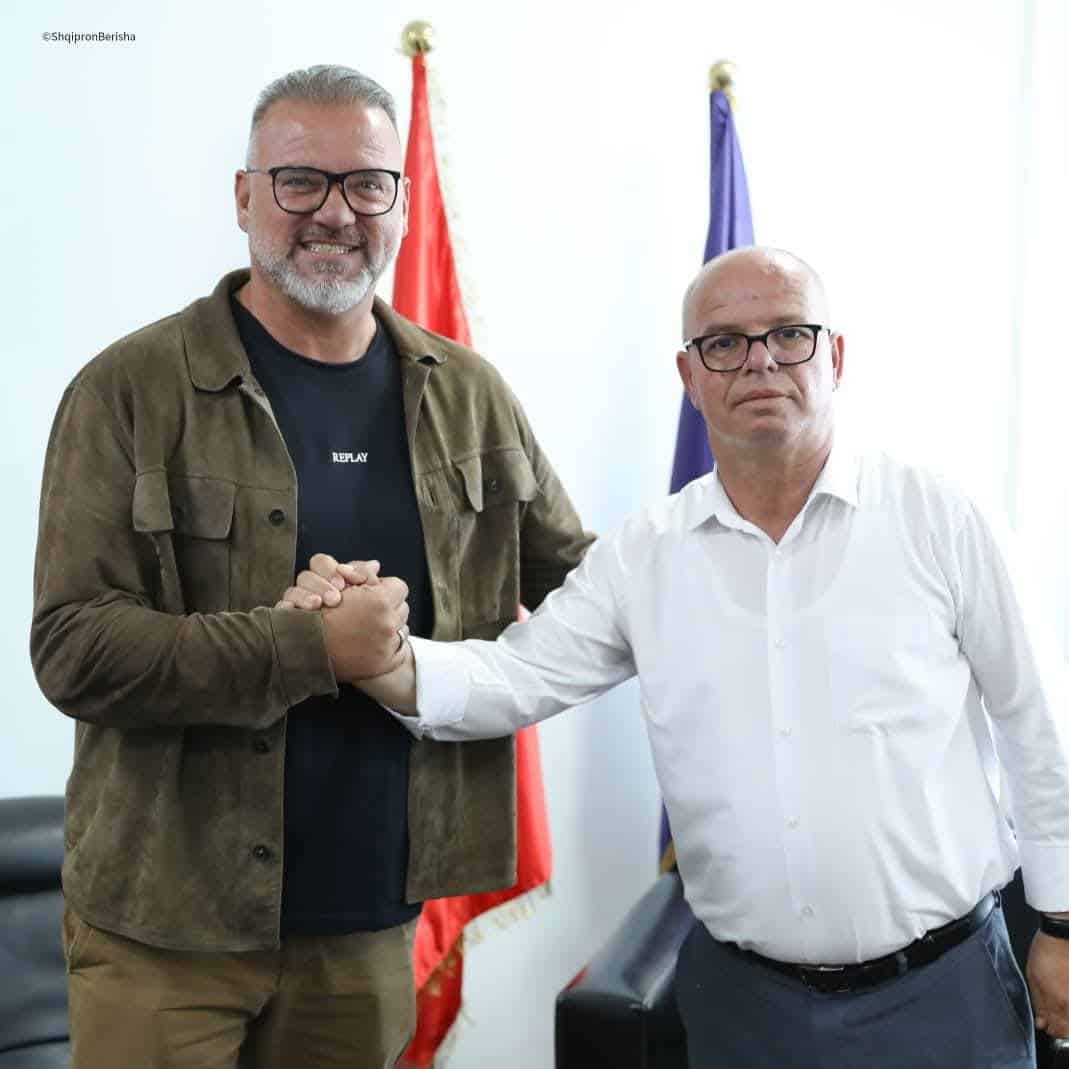 KRYETARI I KOMUNËS SMAJL LATIFI PRITI KËSHILLIN ORGANIZUES TË HARDH FEST